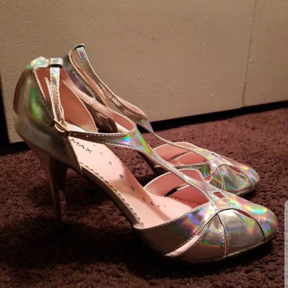 New pumps - Picture 2 of 4